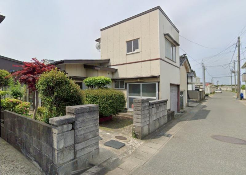 秋田市牛島西四丁目28-5