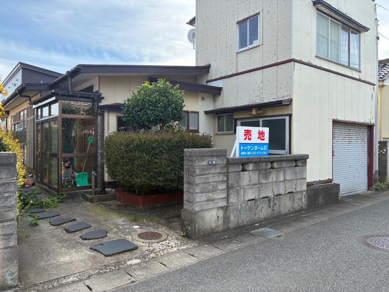 秋田市牛島西四丁目28-5