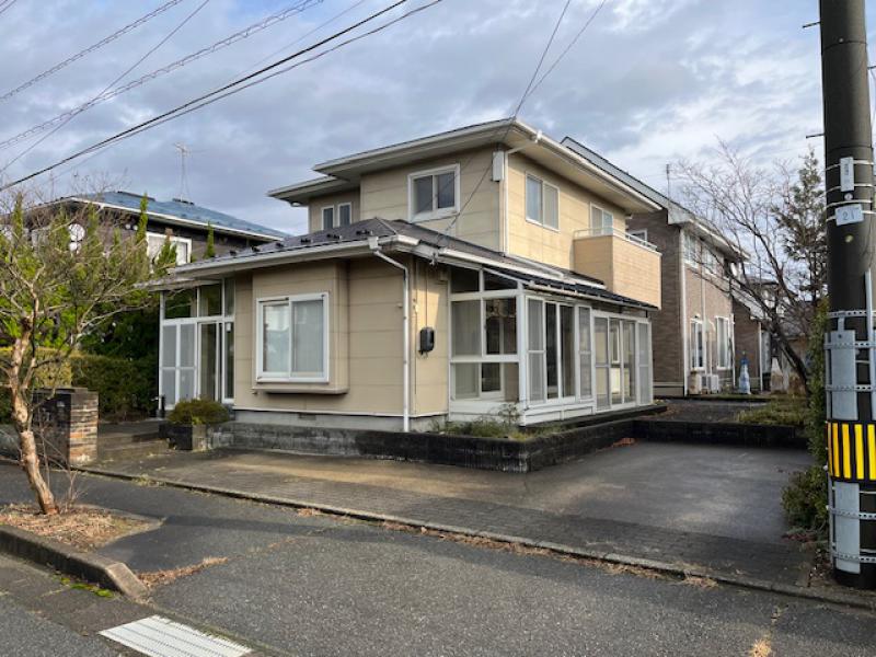 秋田市御野場新町二丁目16-21